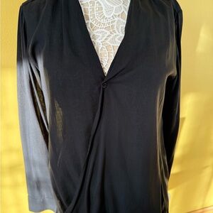 Cloth & Stone Elegant Black Blouse